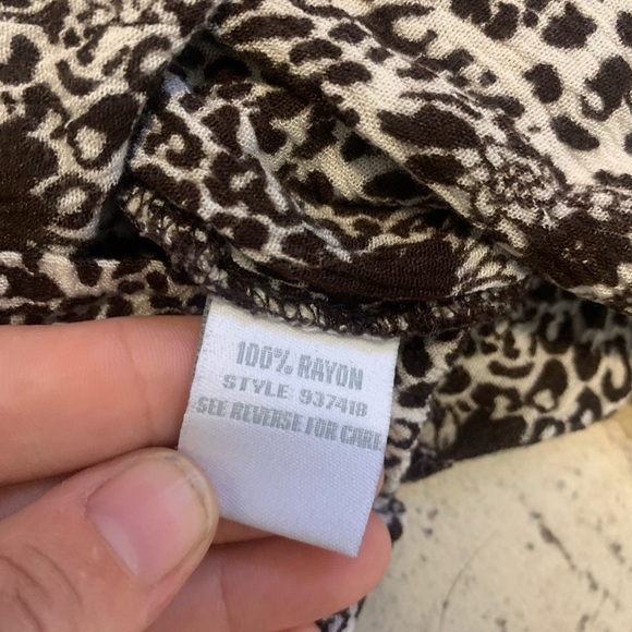 Dressbarn Size 10 Animal Print Maxi Dress with Criss-Cross Back - Picture 3 of 8